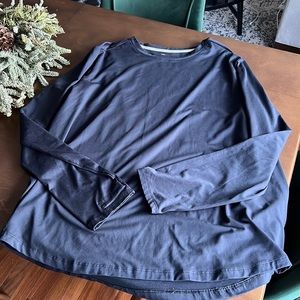 Black long sleeve shirt